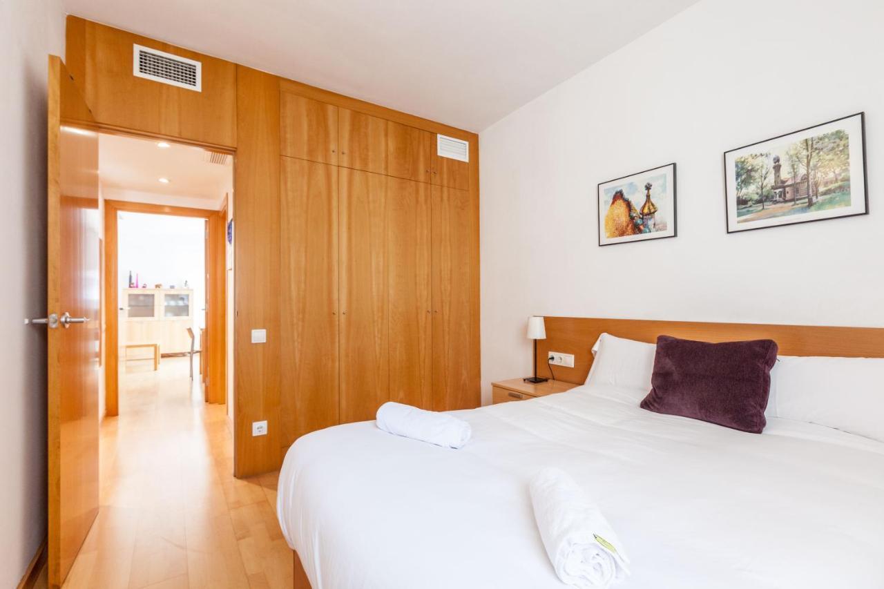 Stay U-Nique Apartments Industria Barcelona Luaran gambar